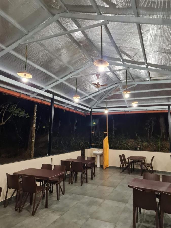 Captain'S Camp Sirsi Exterior foto